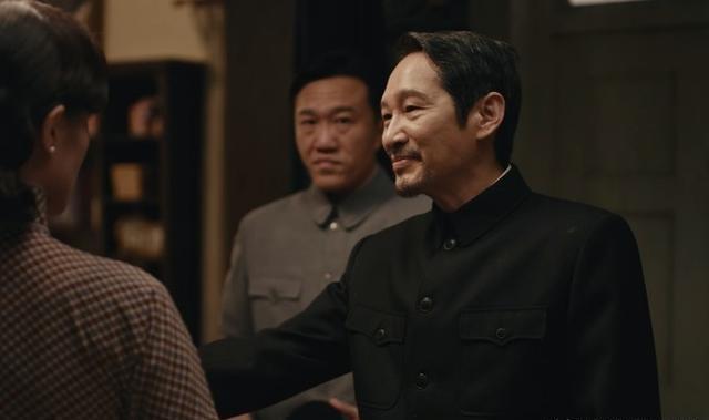 王劲松，从舞台到荧屏的自信蜕变与成就感满满之路