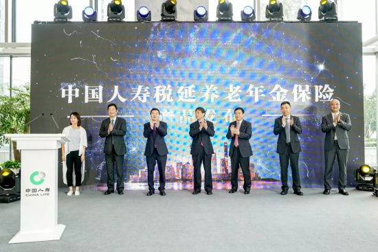中国保险上市最新动态速递，发展势头强劲，行业迎来新里程碑
