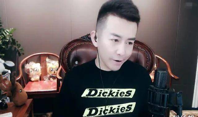 于利举报动态揭秘，小巷深处的独特风味背后的故事