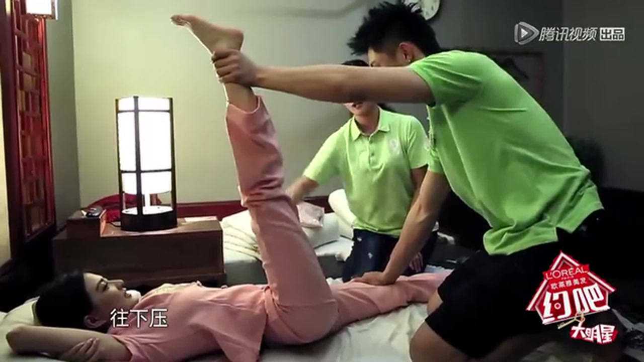 科技新品揭秘，高端智能按摩体验，明星们的舒适之选！