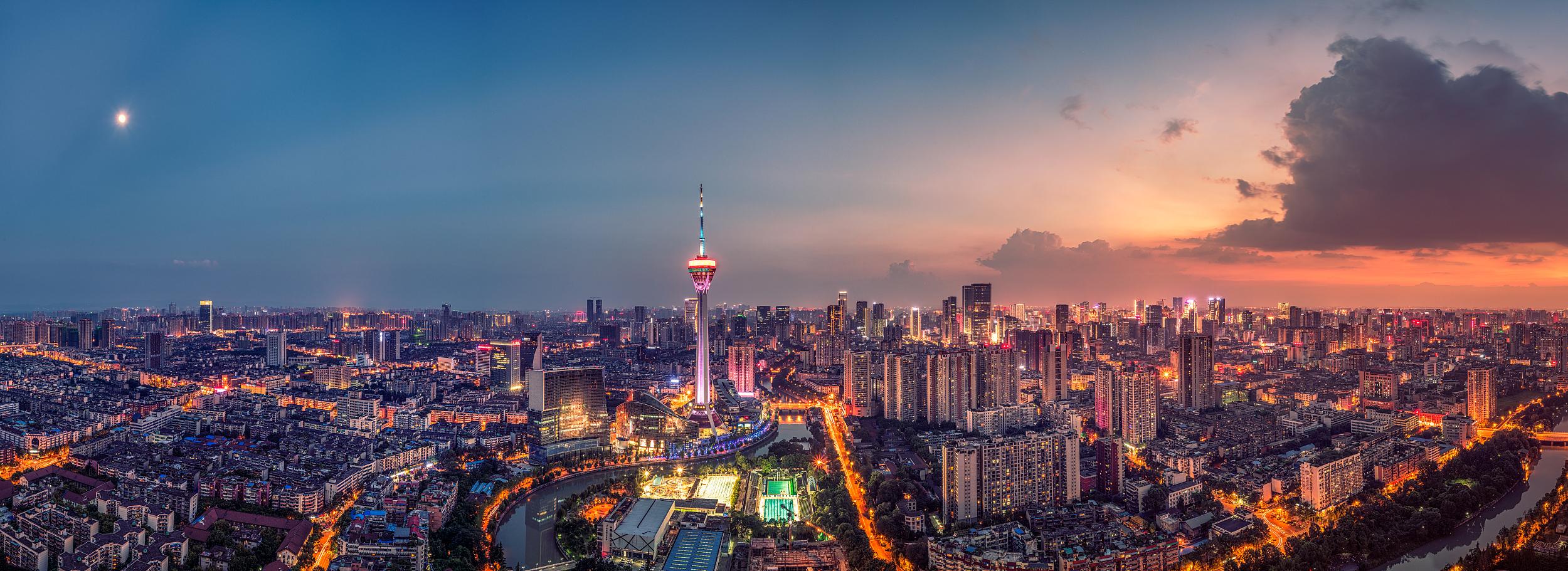 纽约上城最新房价概览，投资热点与趋势分析
